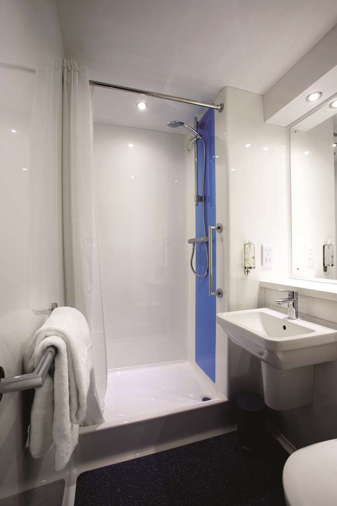Travelodge Bedford Goldington Road Habitación foto