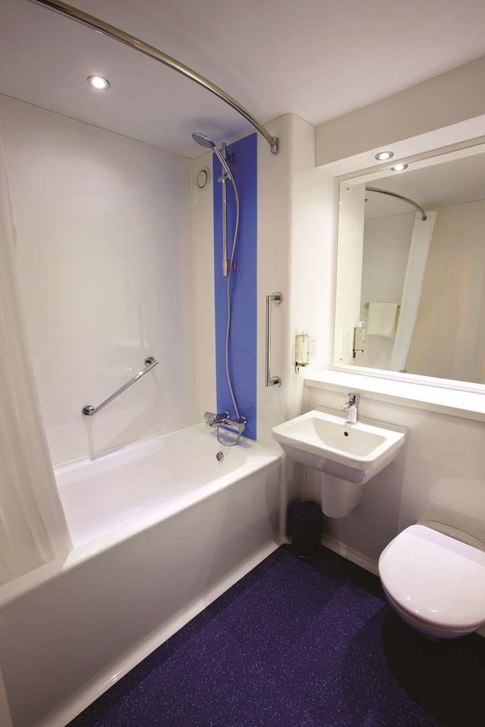 Travelodge Bedford Goldington Road Habitación foto