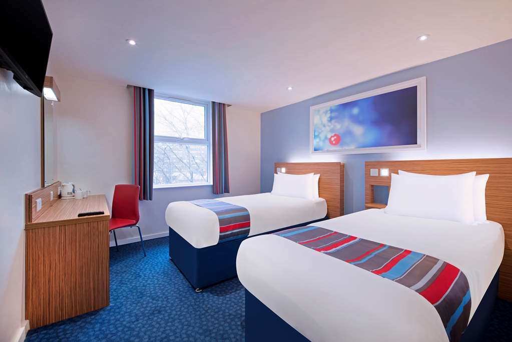 Travelodge Bedford Goldington Road Habitación foto